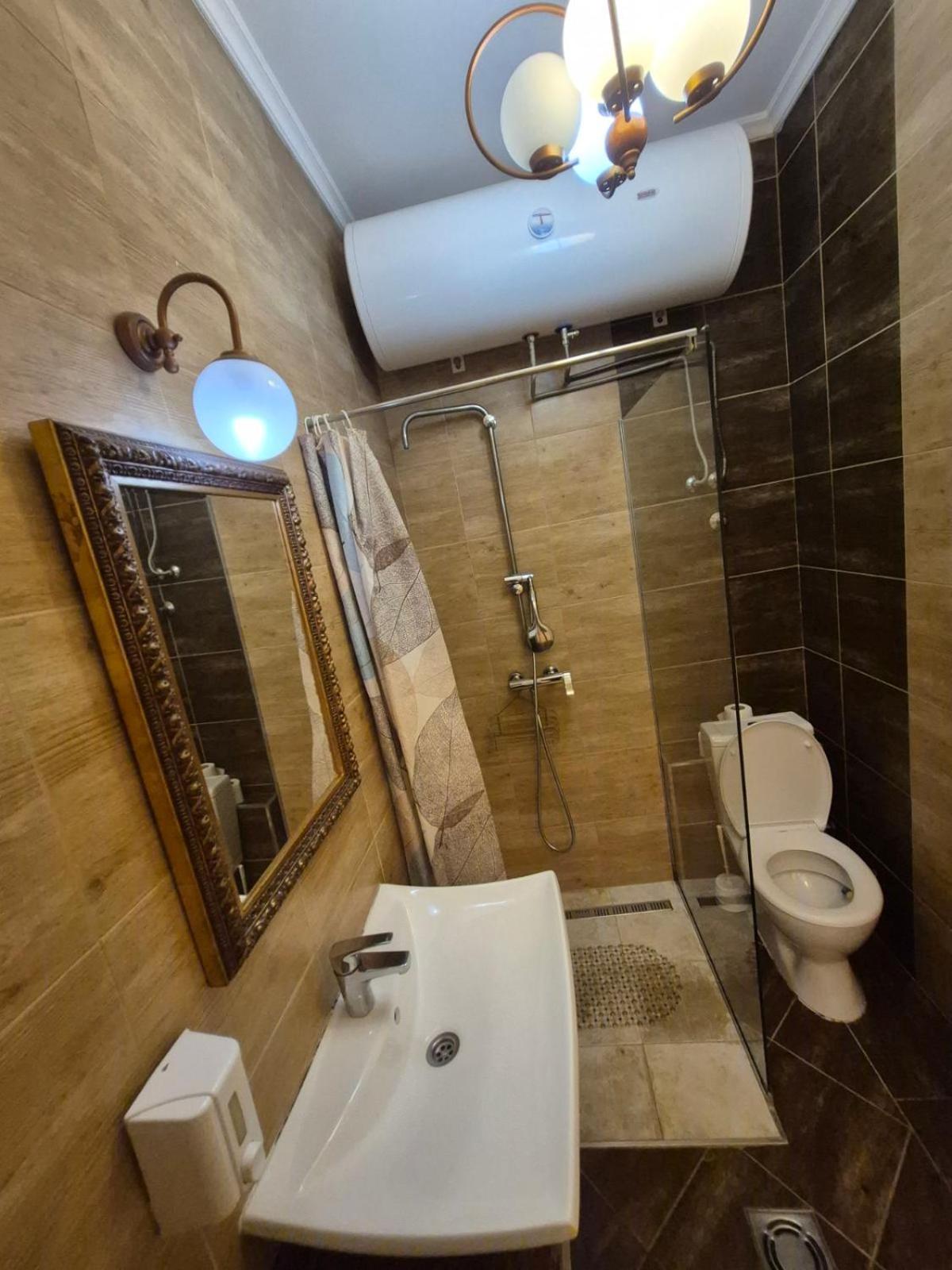 Authentic Belgrade Centre Apartments For Large Groups, Republic Square - Up To 47 People In 5 Apartments 객실 사진