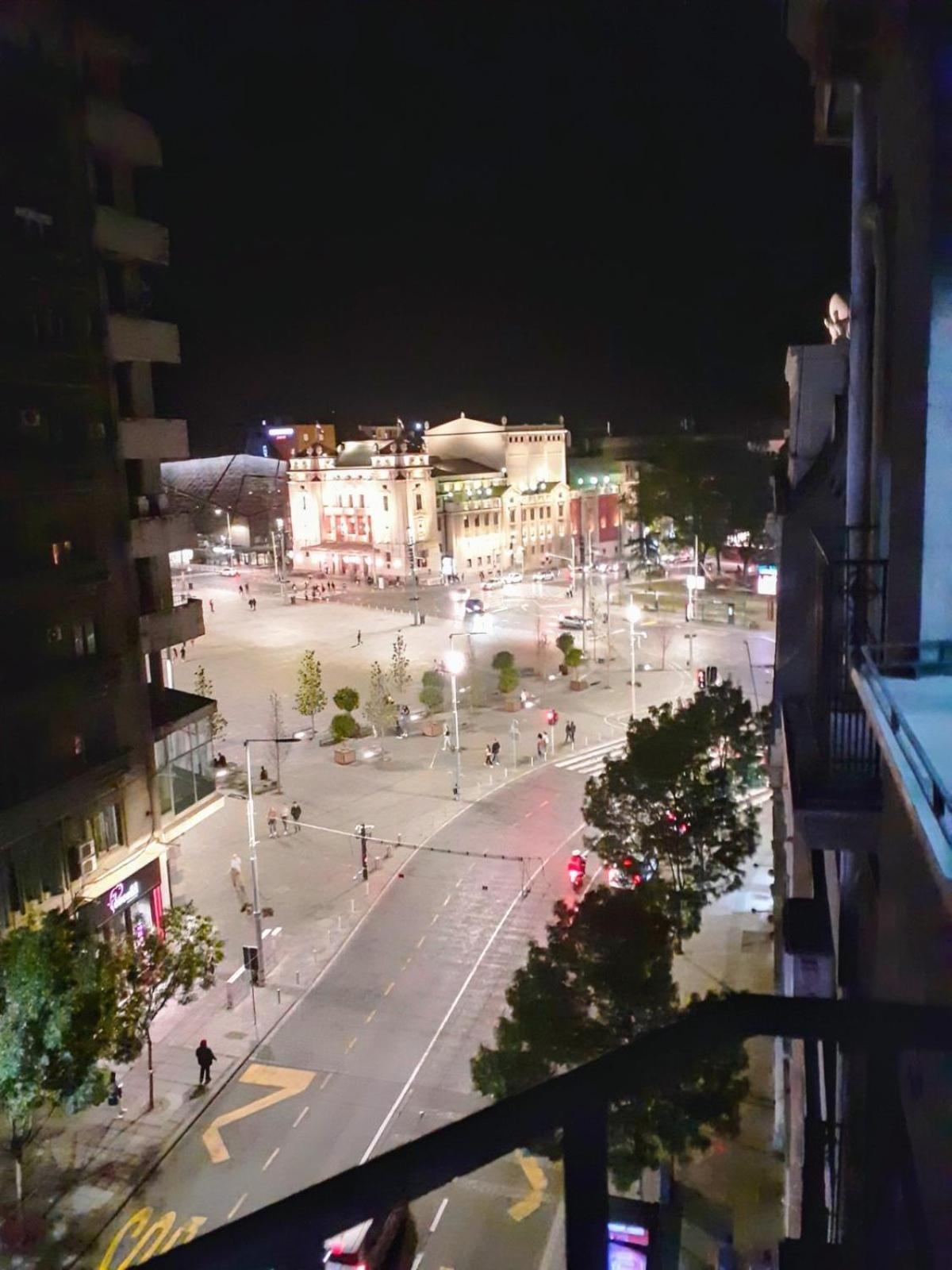 Authentic Belgrade Centre Apartments For Large Groups, Republic Square - Up To 47 People In 5 Apartments 객실 사진