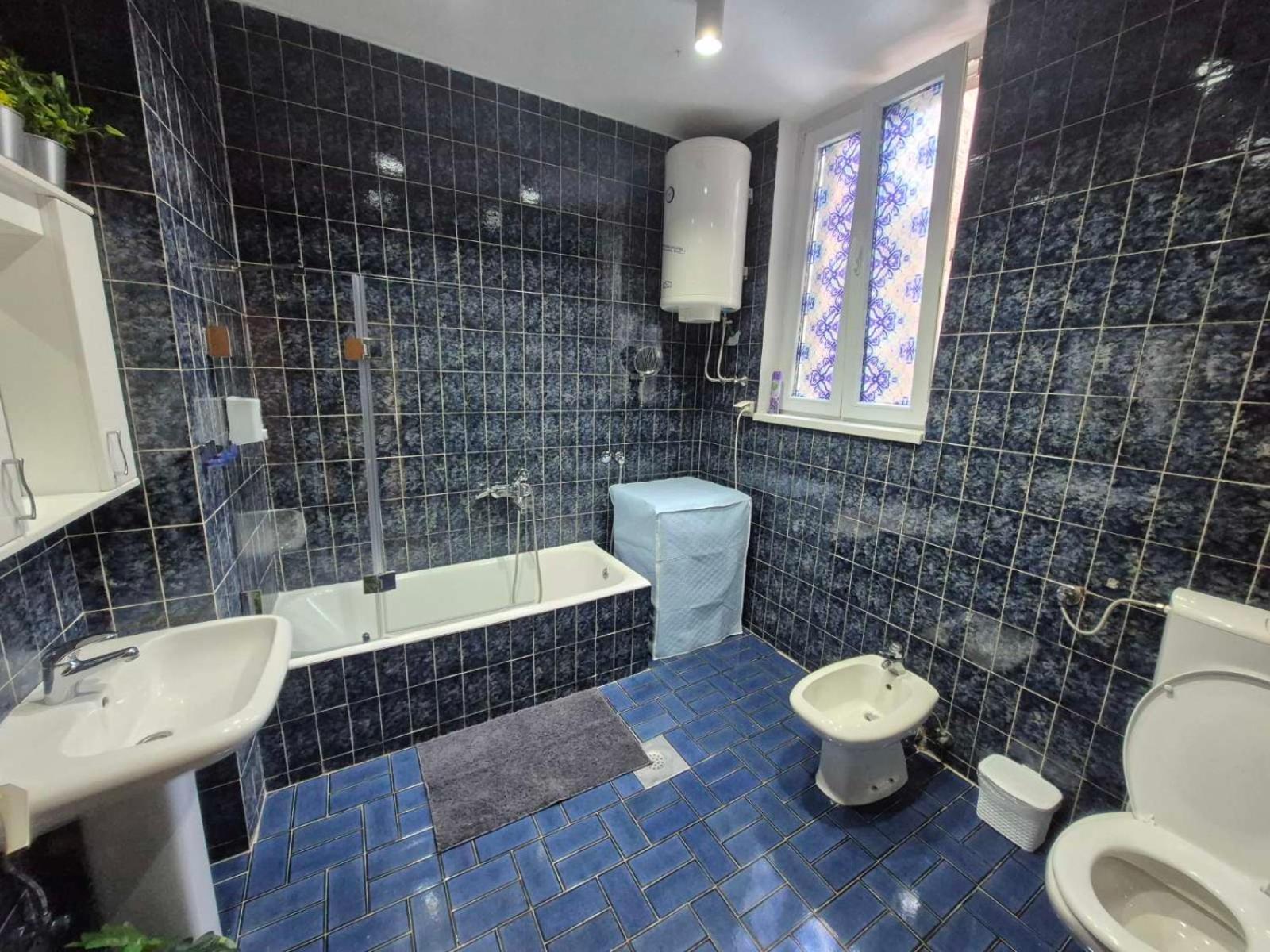 Authentic Belgrade Centre Apartments For Large Groups, Republic Square - Up To 47 People In 5 Apartments 객실 사진